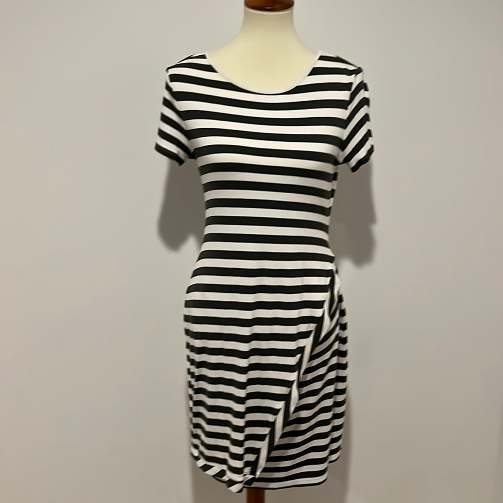 White and green tshirt dress